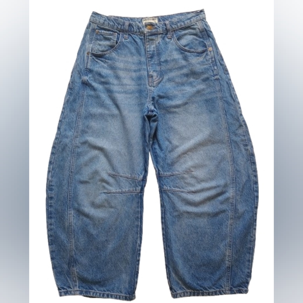 Free People Lucky You Midrise Barrel Women's Jeans in Blue, Size 30